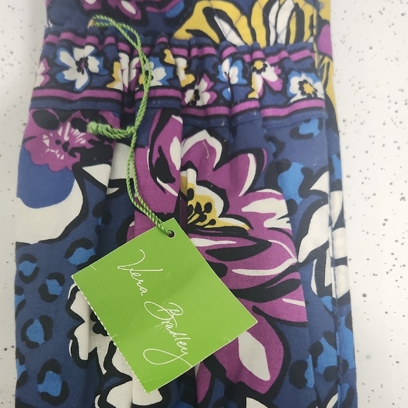 Floral Print Cosmetic Bag - Picture 3 of 3